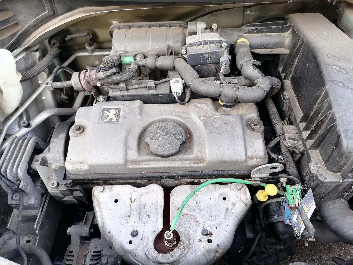 Peugeot 207 original Motor KFV 1,4 54KW funktionsgepr&uuml;ft Bj.2007